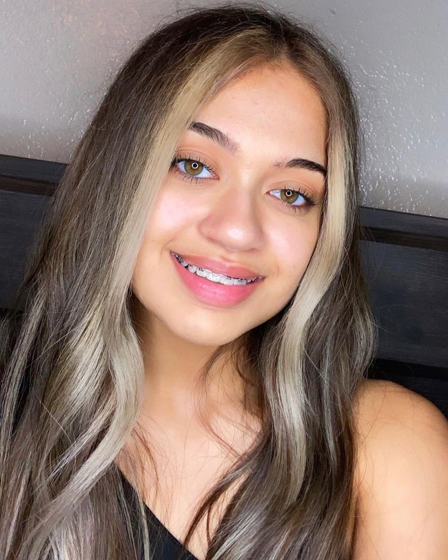 Kematian Dazharia mengejutkan banyak pihak lantaran namanya saat ini tengah bersinar.  Foto: Instagram @dazhariaa