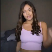 Seperti dikutip dari People, bintang muda itu telah mempostin serangkaian Instagram Story sehari sebelum kematiannya. Dazharia sempat mengungkapkan bahwa itu adalah postingan terakhirnya. Foto: Instagram @dazhariaa