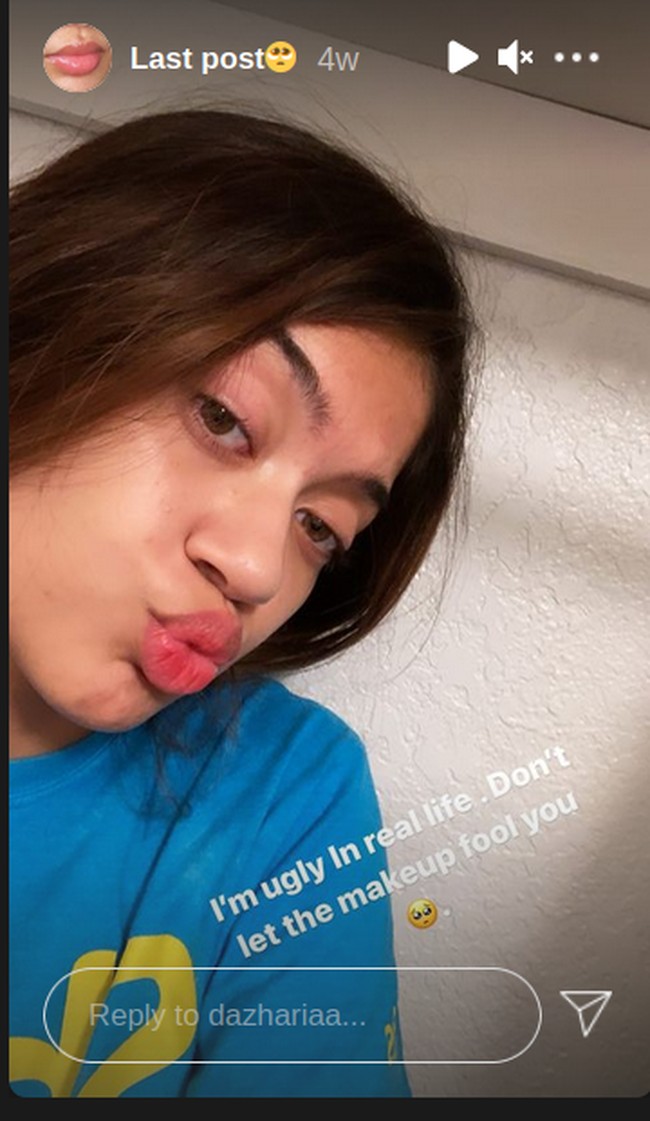 Aku jelek di kehidupan nyata. Jangan biarkan makeup membodohimu, begitu keterangan fotonya.  Foto: Instagram @dazhariaa