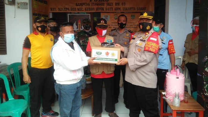 Kampung Tangguh Jaya RW 02 Kebon Jeruk Jakbar