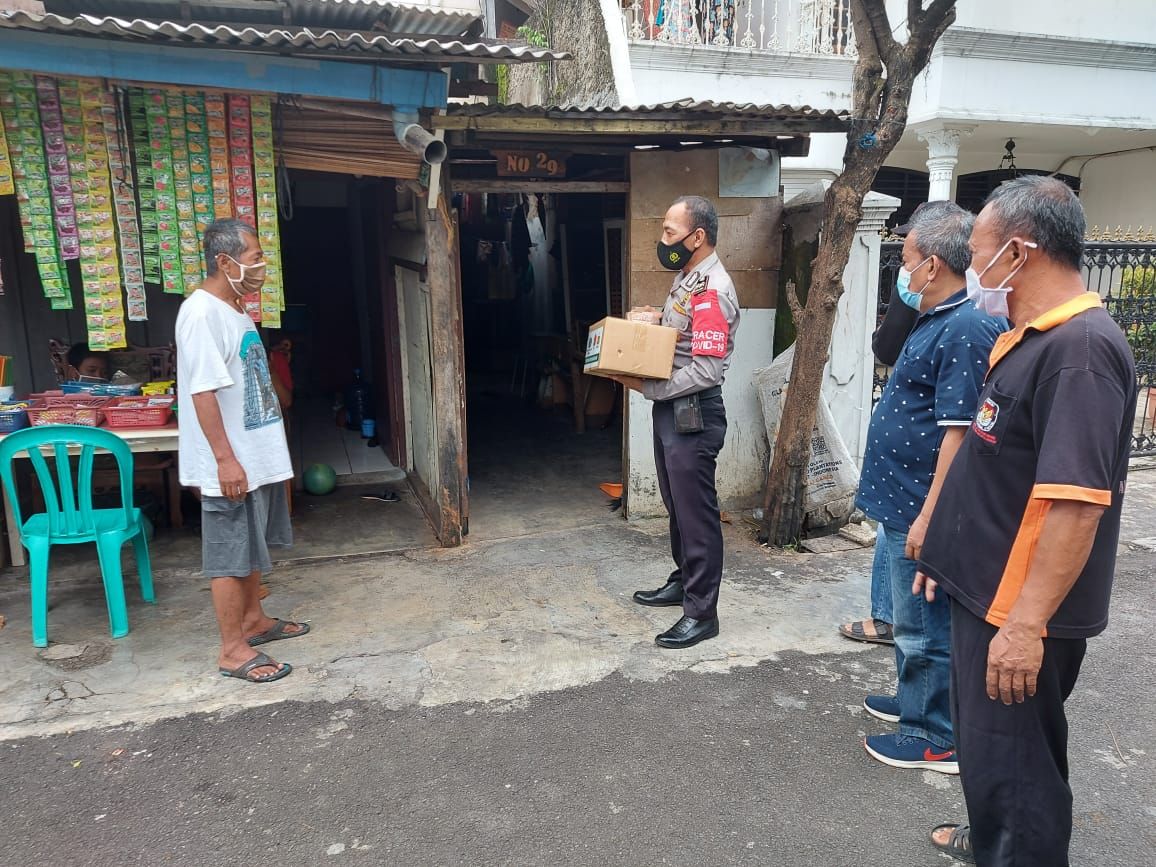 Kampung Tangguh Jaya RW 02 Kebon Jeruk Jakbar