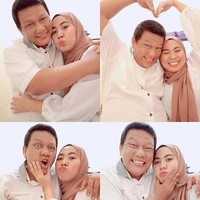 Wanita yang tinggal di Jakarta Timur itu menceritakan awal mula kisah hubungan percintaannya dengan sang guru yang kini menjadi suaminya. Awal cerita waktu itu saya berumur 18 tahun tahun 2016. Saya dibangku kelas 3 SMK, semua berawal dari taplak meja praktek. Waktu itu saya sudah kehabisan uang untuk beli barang-barang ujian praktek semester akhir, lalu mantan pacar(sekarang suami) diem-diem memperhatikan dan bertanya kepada saya kenapa saya belum membelinya, ungkap Enjelin. Foto: Dok. pribadi Enjelin.