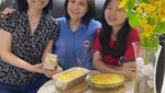Momen Meilia Lau, Ibunda Felicia saat Makan Bersama Keluarga