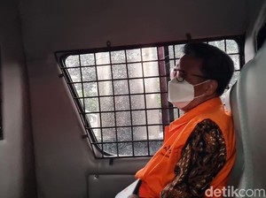 Nurdin Abdullah Bantah Duit Korupsi Dipakai untuk Bayar Utang Biaya Kampanye