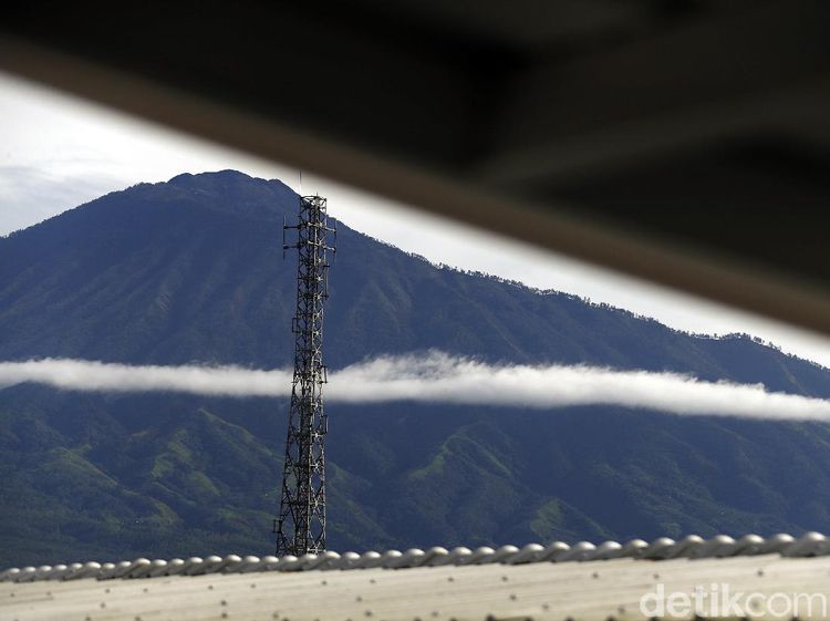 Pesona Alam Batu Malang dan Kota Seribu Gunung