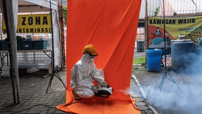 Potret Relawan Pandemi COVID-19 di Yogyakarta