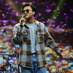 Ritual Musisi Sebelum Manggung: Jujur, Banyak yang Aneh Sih! Ritual Musisi Sebelum Manggung: Jujur, Banyak yang Aneh Sih!