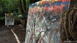 Foto: Menyatu dengan Alam, Pameran Lukisan di Tengah Hutan