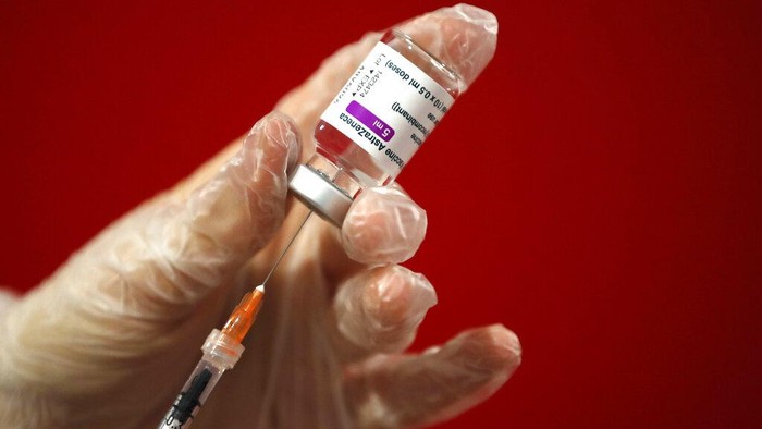 Vaksin AstraZeneca Sebanyak 1,1 juta dosis vaksin Corona AstraZeneca sudah tiba di Indonesia, berikut sejumlah negara yang sudah memakainya.