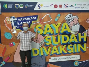 Divaksin Tahap 2, Lansia: Presiden Aja Berani, Masa Kita Nggak
