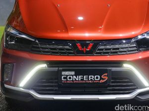 Penampakan Wuling Confero S Facelift yang Resmi Diluncurkan Hari Ini