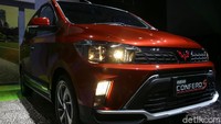 Ini dia Wuling Confero S dengan tampang baru. Desain baru ini disebut terlihat lebih atraktif dan berjiwa muda. Foto: Grandyos Zafna