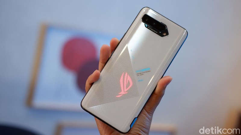 Asus ROG Phone 5