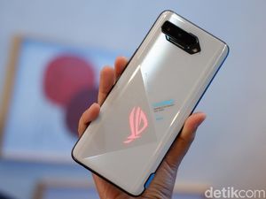 Review Asus ROG Phone 5, HP Gaming Terbaik Saat Ini