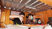 Penamaan Spicywon juga tak jauh dari budaya korea dengan makanan pedasnya. Kata Spicy diambil dari bahasa Inggris yang lekat dengan sugesti orang Indonesia terhadap makanan korea bercita rasa pedas dan kata Won diambil dari Korea. Foto: detikFood/Siti Fatimah