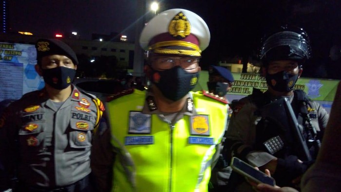 Dirlantas Polda Metro Jaya Kombes Sambodo Purnomo Yogo pimpin apel razia knalpot bising.