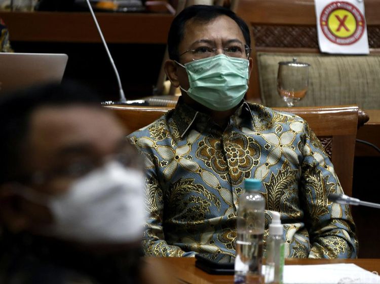 Eks Menkes Terawan Pamer Vaksin Nusantara ke DPR