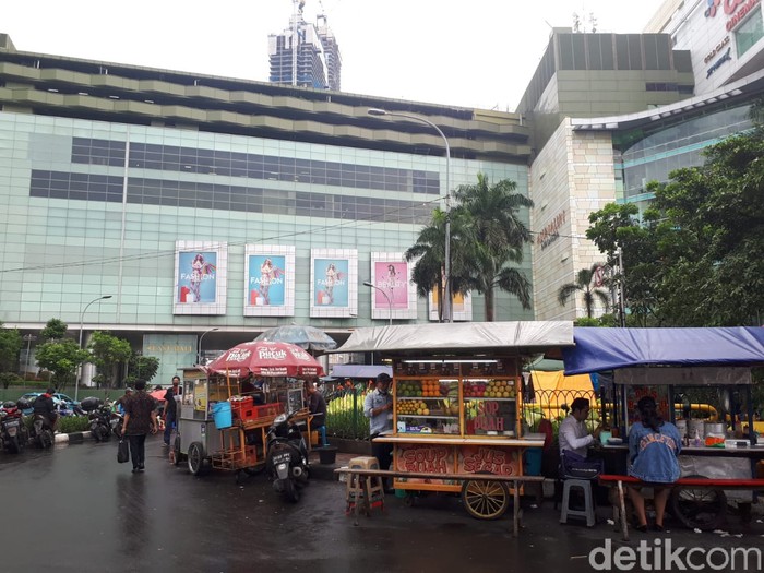 Jajan Rp 30 Ribu di Sekitar Grand Indonesia Bisa Dapat 5 Makanan Enak Ini