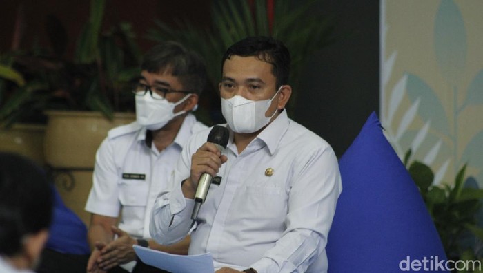 Kadisdik Jabar Dedi Supandi
