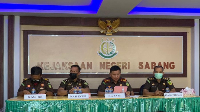 Konferensi pers di Kejaksaan Negeri Sabang (dok. Kejari Sabang)