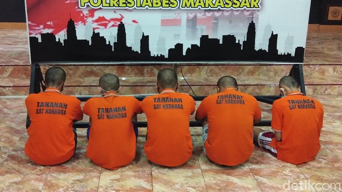 Mahasiswa di Makassar ditangkap usai memesan 1 Kg ganja (Hermawan/detikcom).