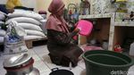 Memberdayakan Istri Peternak Sapi Perah di Malang Lewat Yoghurt