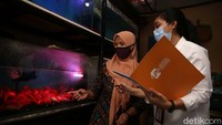 Salah satunya, pada 2020 LPS melakukan sosialisasi terkait percepatan pembayaran klaim kepada nasabah melalui Pelaporan Data Penjaminan Simpanan Berbasis Nasabah yang dikenal dengan Single Customer View (SCV). SCV merupakan informasi menyeluruh tentang nasabah, yaitu terkait simpanan dan pinjaman setiap nasabah pada bank umum serta nilai simpanan yang dapat dijamin sesuai dengan ketentuan program penjaminan simpanan LPS.