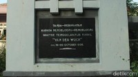 Namanya diambil dari nama Gubernur Jenderal Hindia Belanda yang berkuasa dari tahun 1893 hingga 1899, yang bernama Carel Herman Aart van Der Wijck, yang melayani kawasan perairan di Hindia Belanda.