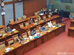 Nadiem Kaget: Kami Tak Akan Pernah Hilangkan Pengajaran Agama!