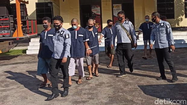 Polda Aceh musnahkan barang bukti sabu seberat 404,9 kilogram yang disita dalam dua bulan terakhir (Agus Setyadi/detikcom)