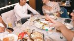 Pose Seru Aprilia Manganang Saat Makan Bareng Agnez Mo