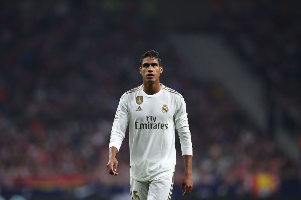 Real Madrid Persulit MU Beli Raphael Varane? (Getty Images)
