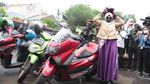 7 Potret Rohimah Ngegas ke Sidang Cerai