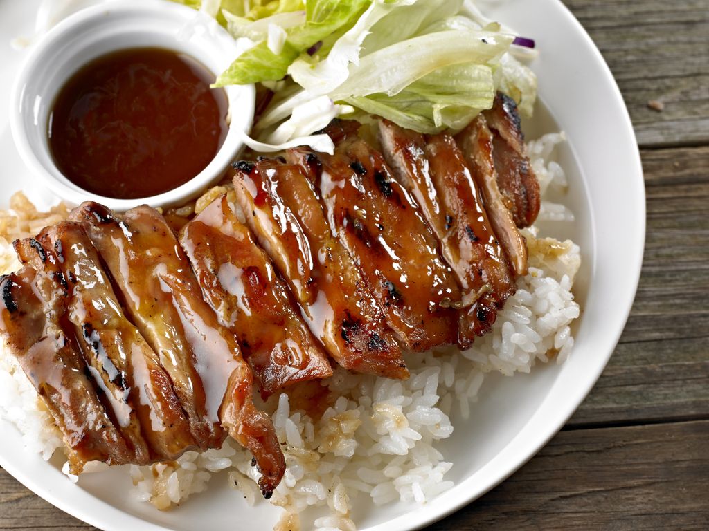 5 Warung Tenda Ini Punya Donburi dan Teriyaki Enak