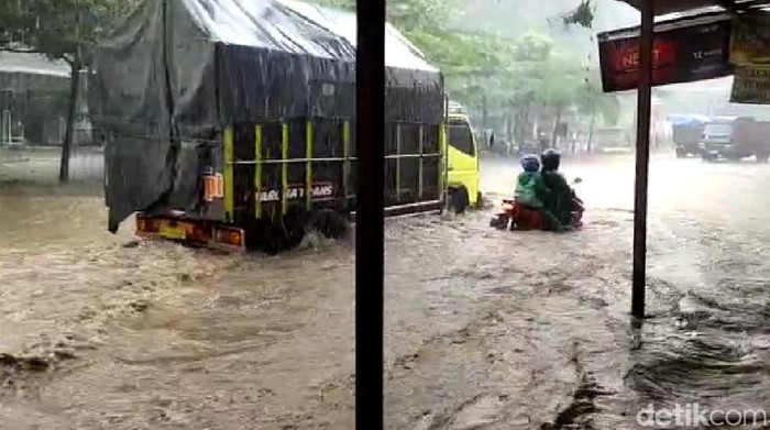 banjir di trenggalek