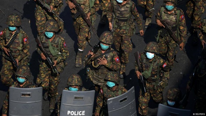 Batasi Arus Informasi, Militer Myanmar Bungkam Kebebasan Bicara dan Pers