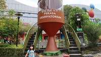 Saat ini Taman Pintar memiliki program khusus yang dikemas dalam program Piknik Cerdas Taman Pintar. Di mana program ini memberikan banyak keuntungan dan ekstra layanan bagi masyarakat yang memiliki KTP atau Kartu Pelajar/Mahasiswa di lingkungan Daerah Istimewa Yogyakarta. (Pradito Rida Pertana/detikTravel)