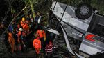 Begini Kondisi Bus yang Masuk Jurang di Sumedang