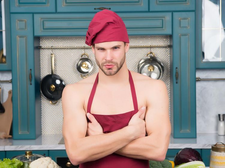 Duh! 10 Penemuan Menjijikkan di Restoran Ini Bikin Nafsu Makan Hilang