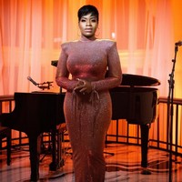 Penyanyi Fantasia Barrino punya anak perempuan di usia 17 tahun, hasil hubungannya dengan kekasihnya kala itu, Brandon Shouse. Kini buah hatinya sudah berusia 19 tahun. Foto: Instagram/@tasiasword