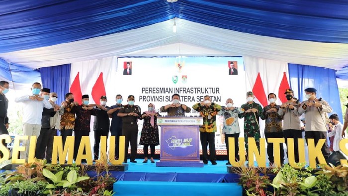 Gubernur Sumsel Herman Deru