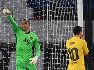 Keylor Navas Mantap Sekali!