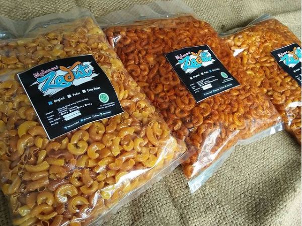 Kisah Sukses Penjual Makaroni Pedas, Bisa Kuliah dan Beli Rumah
