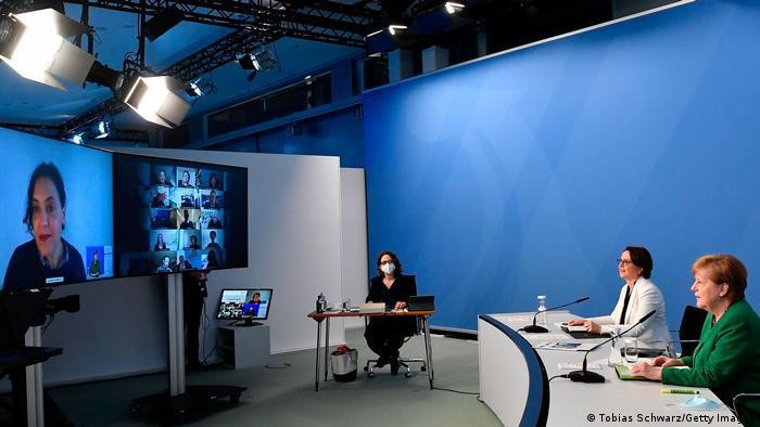 Konferensi online tentang integrasi warga migran