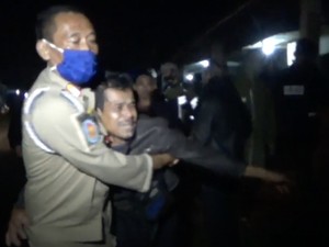 Laka Maut di Sumedang, Keluarga Korban di Subang Histeris