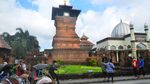 Wisata Religi ke Makam Wali Songo