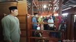 Foto: Saat Makam Sunan Muria Dikerubungi Peziarah