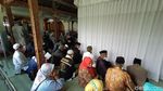 Foto: Saat Makam Sunan Muria Dikerubungi Peziarah