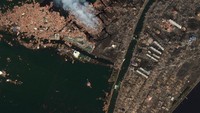Bencana itu juga memicu kecelakaan nuklir terparah sejak Chernobyl yang memaksa ratusan warga Fukushima mengungsi. Satellite image ©2021 Maxar Technologies via AP.