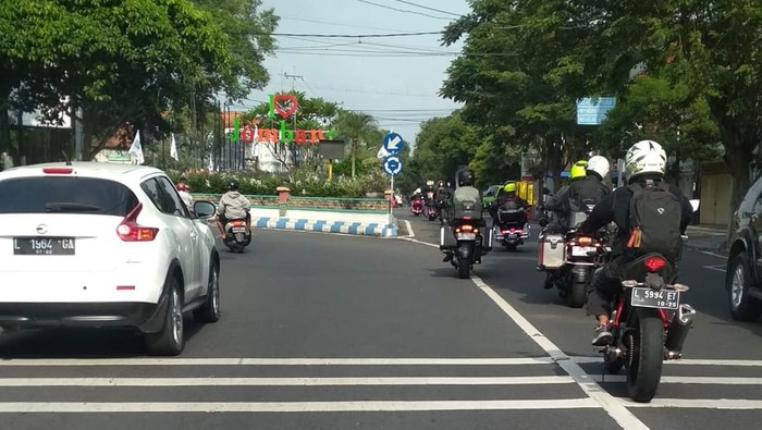 moge langgar rambu lalu lintas
